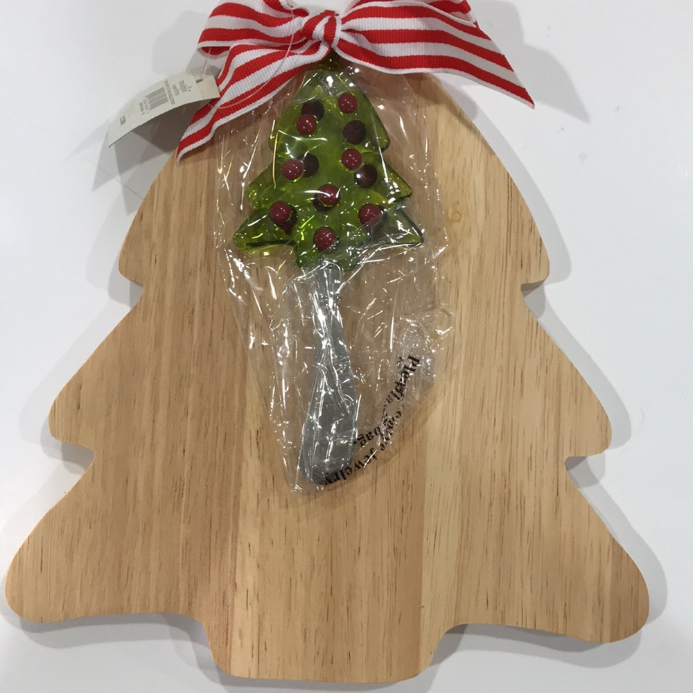 Christmas wooden cutting board with tree knife by Mud Pie